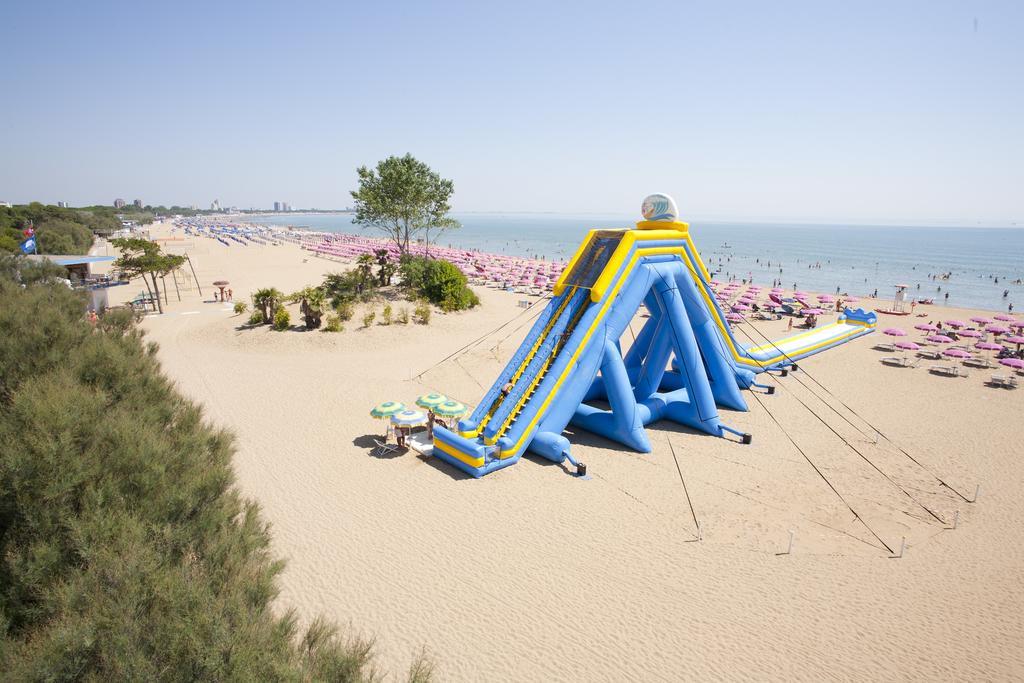 Camping Village Pino Mare Lignano Sabbiadoro Extérieur photo