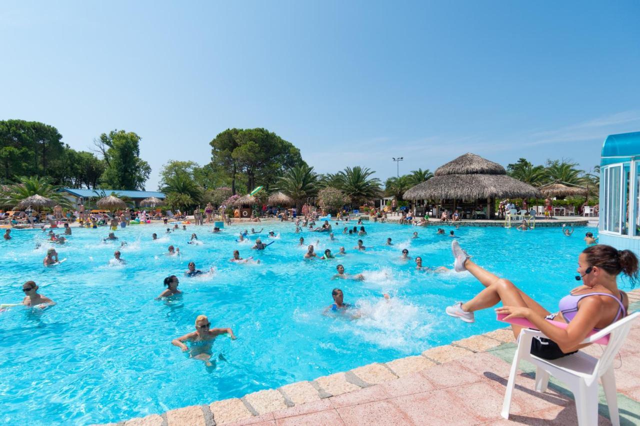 Camping Village Pino Mare Lignano Sabbiadoro Extérieur photo